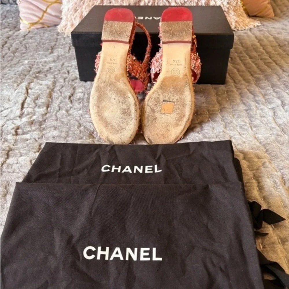 CHANEL Pink Tweed Sandals • Gold CC Logo • Size 37.5 EU • US Size Worn 1X w/ Box - Picture 10 of 15